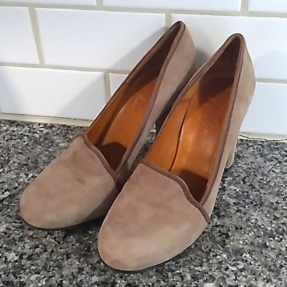 Coclico Tan Suede Heels. Size 40 (9)